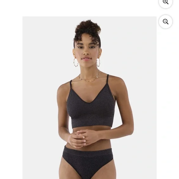 No Boundaries Women's Shimmer V-Neck Brami - Picture 9 of 16